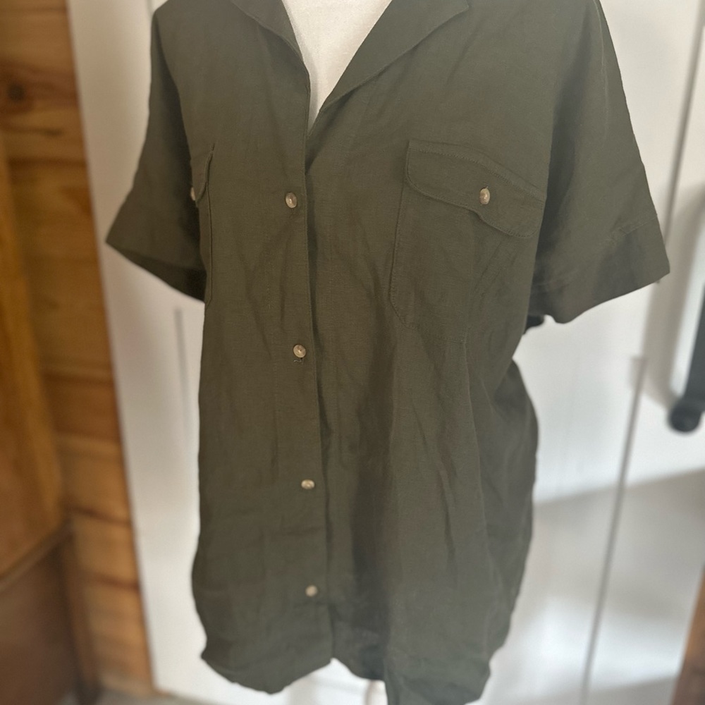 Old navy blouse